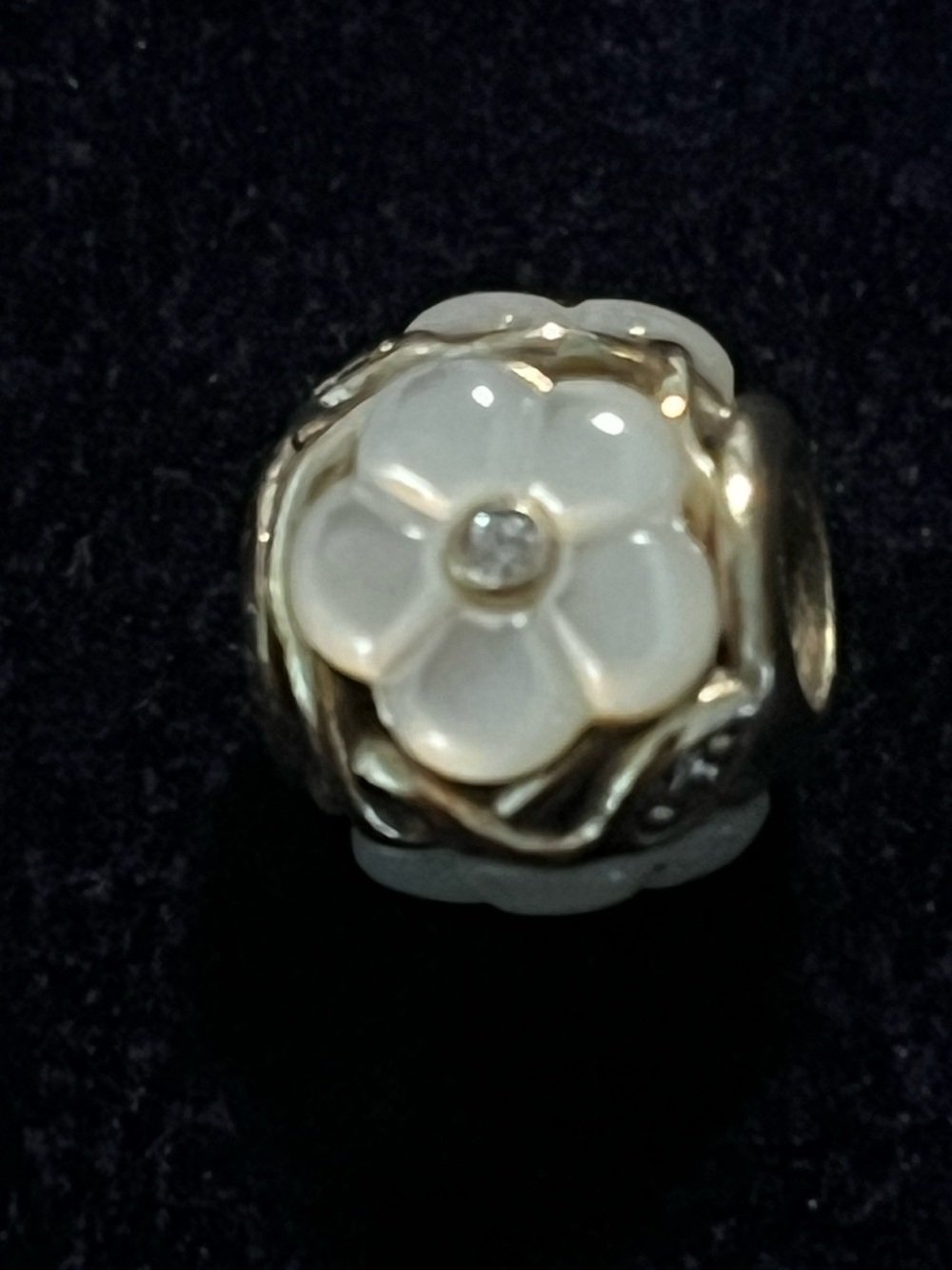 AUTHENTIC PANDORA Luminous Florals Charm MOP Silver 791894MOP - Retired/Rare - Picture 2 of 10